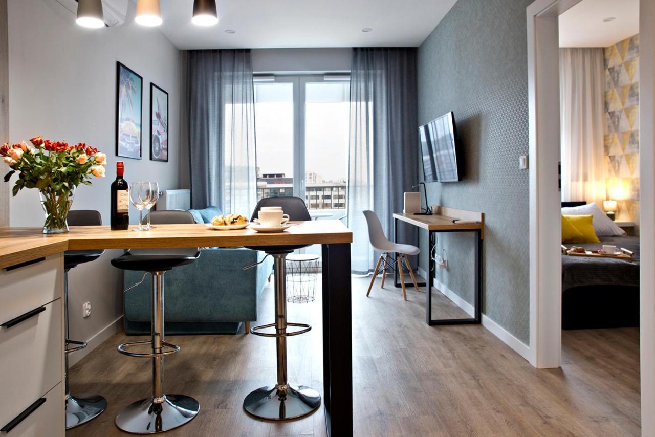 Komputerowa Serviced Apartments By P&O Warsaw Exterior photo